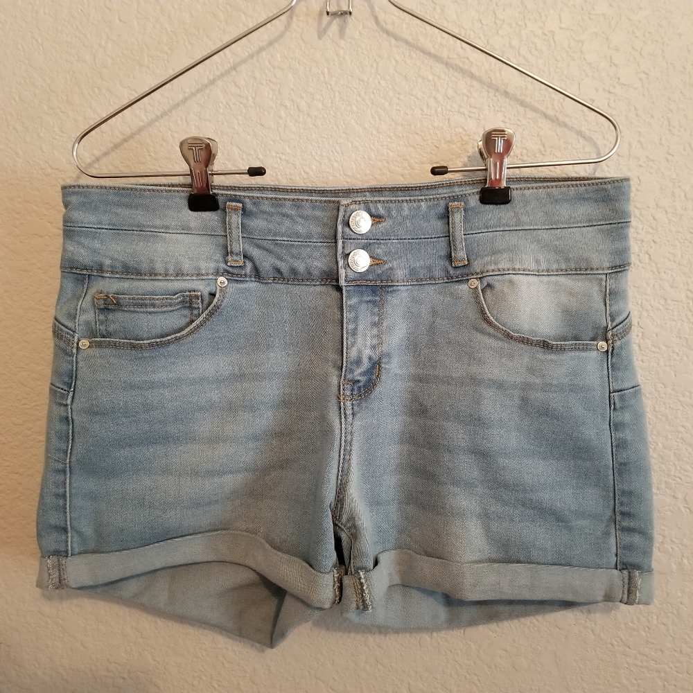 Forever 21 Mid Rise Denim Shorts